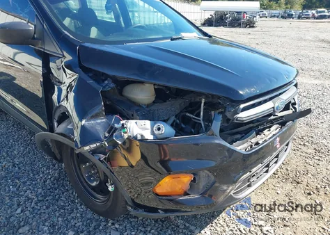 2017 Ford Escape S из США, поврежденный, VIN 1FMCU0F72HUE01779